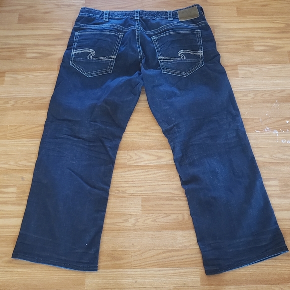 Men's Jean's - Picture 4 of 12